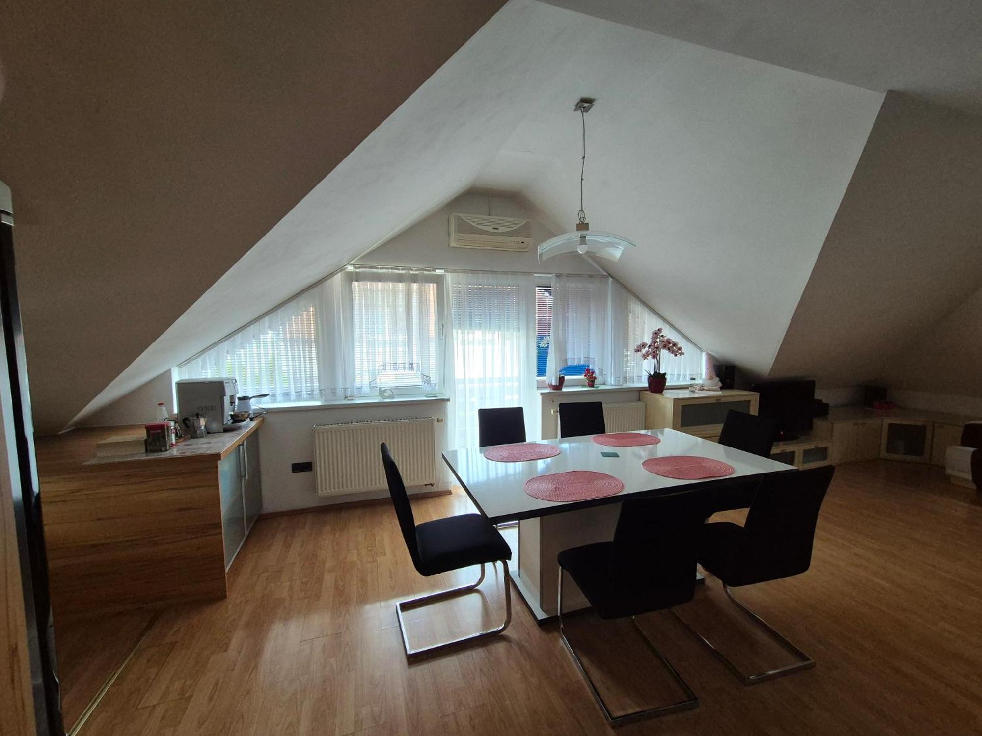 Oddih V Mirnem In Zelenem Okolju Apartment Škofljica Exterior foto