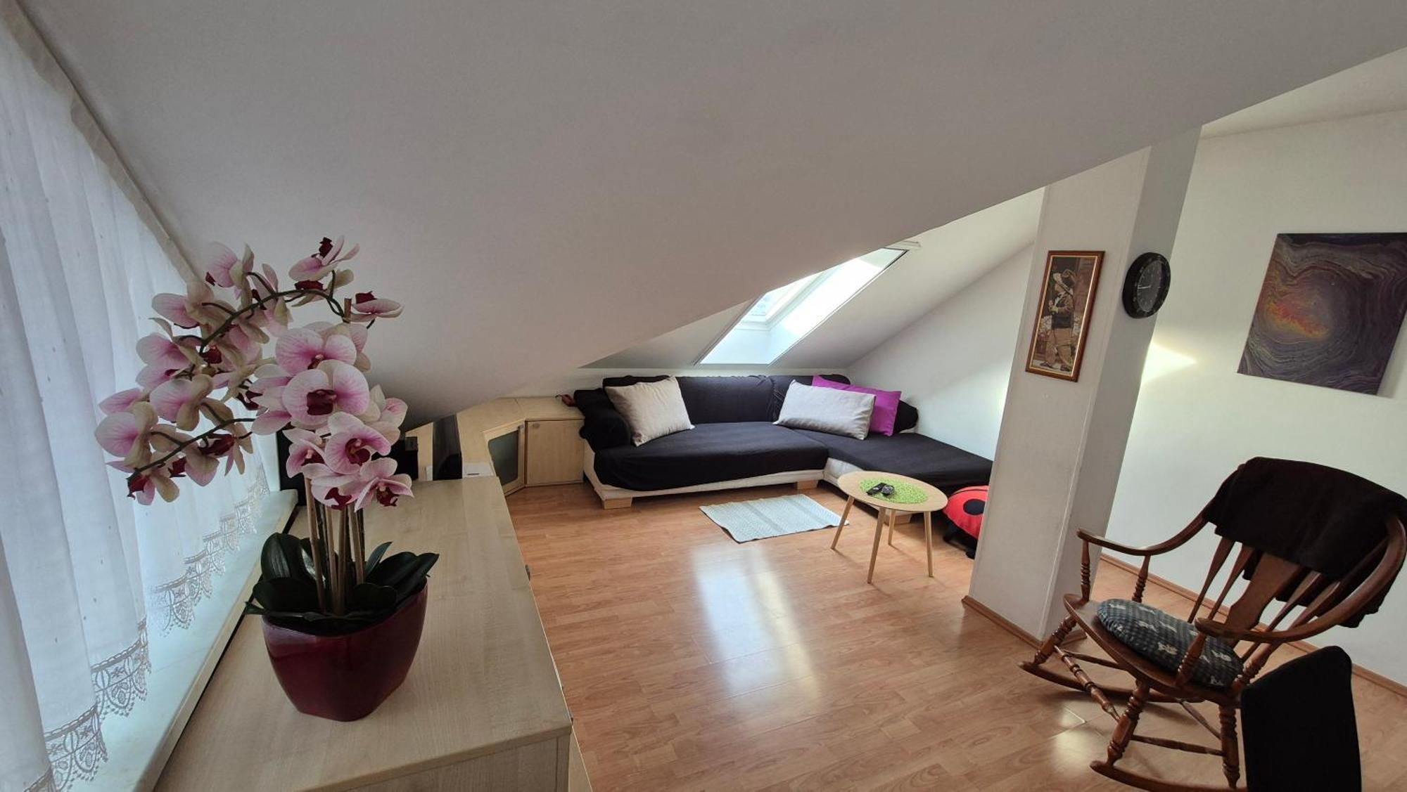 Oddih V Mirnem In Zelenem Okolju Apartment Škofljica Exterior foto
